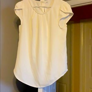 Medium white blouse